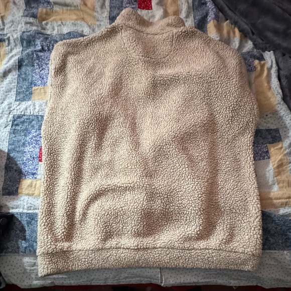 White Pullover - Picture 2 of 3